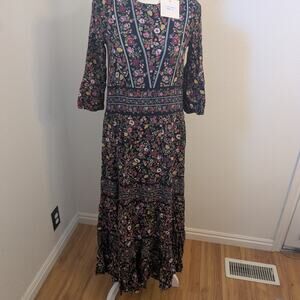 Donna Bella Linen Flower Long Dress Black /Multi color Size S